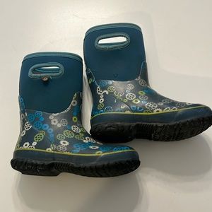 Bogs Kids Blue and Green Rain Boots